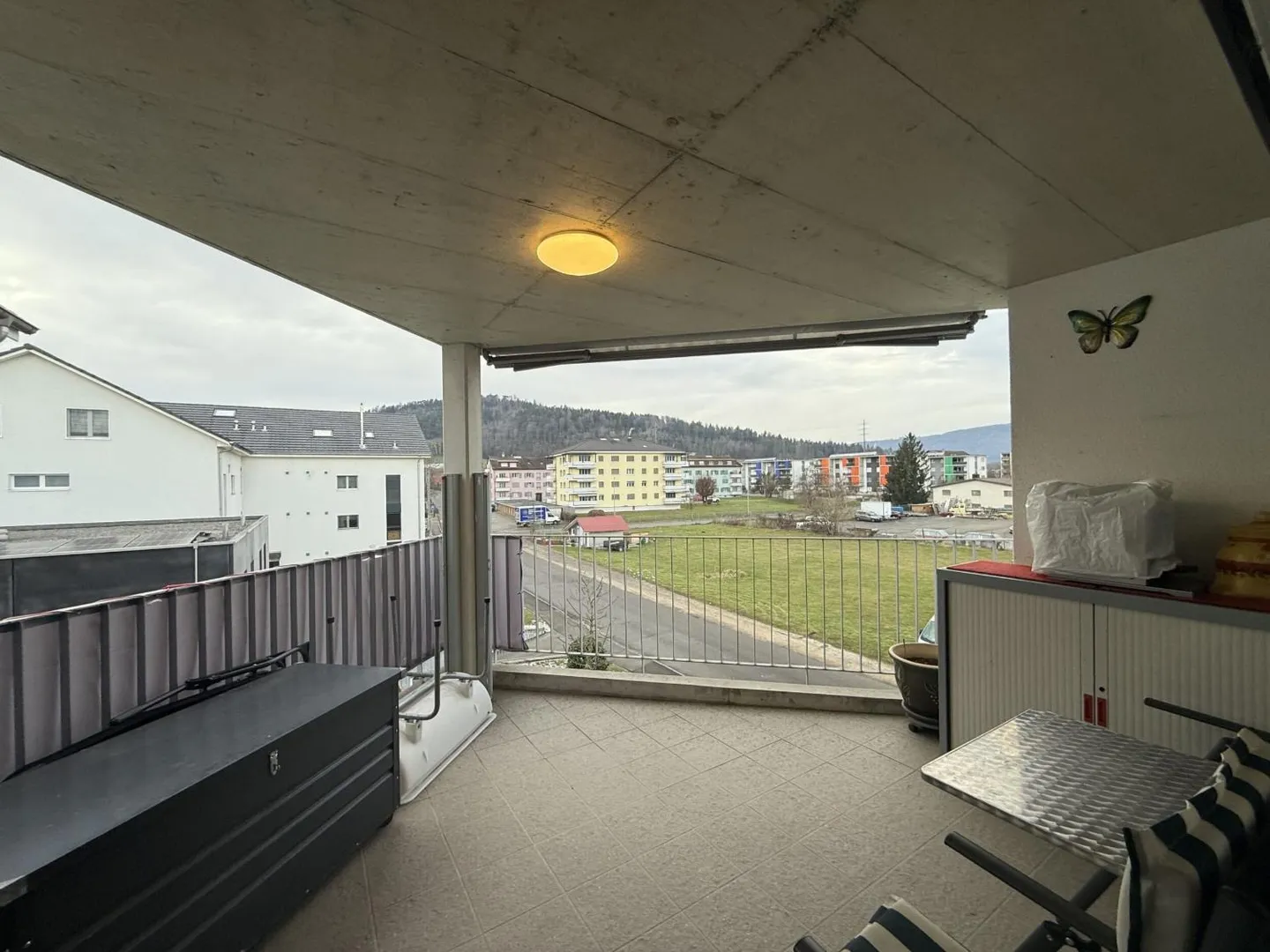 Charmante 4.5 Zimmer Wohnung - Foto 3 von 13
