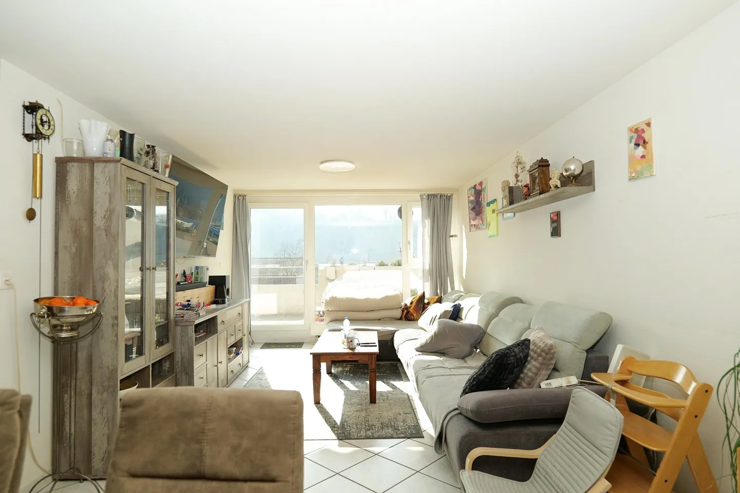 Attraktive 4.5- Zimmer- Terrassenwohnung in Zwingen - Photo 1 of 8