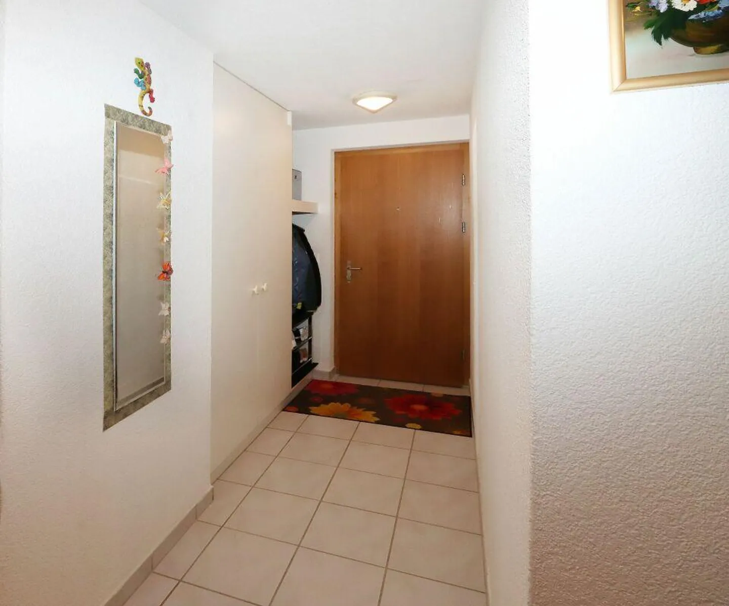 4.5-Zimmerwohnung mit Tiefgaragenplatz und Balkon an ruhiger Lage in Niederurnen - Foto 10 von 19