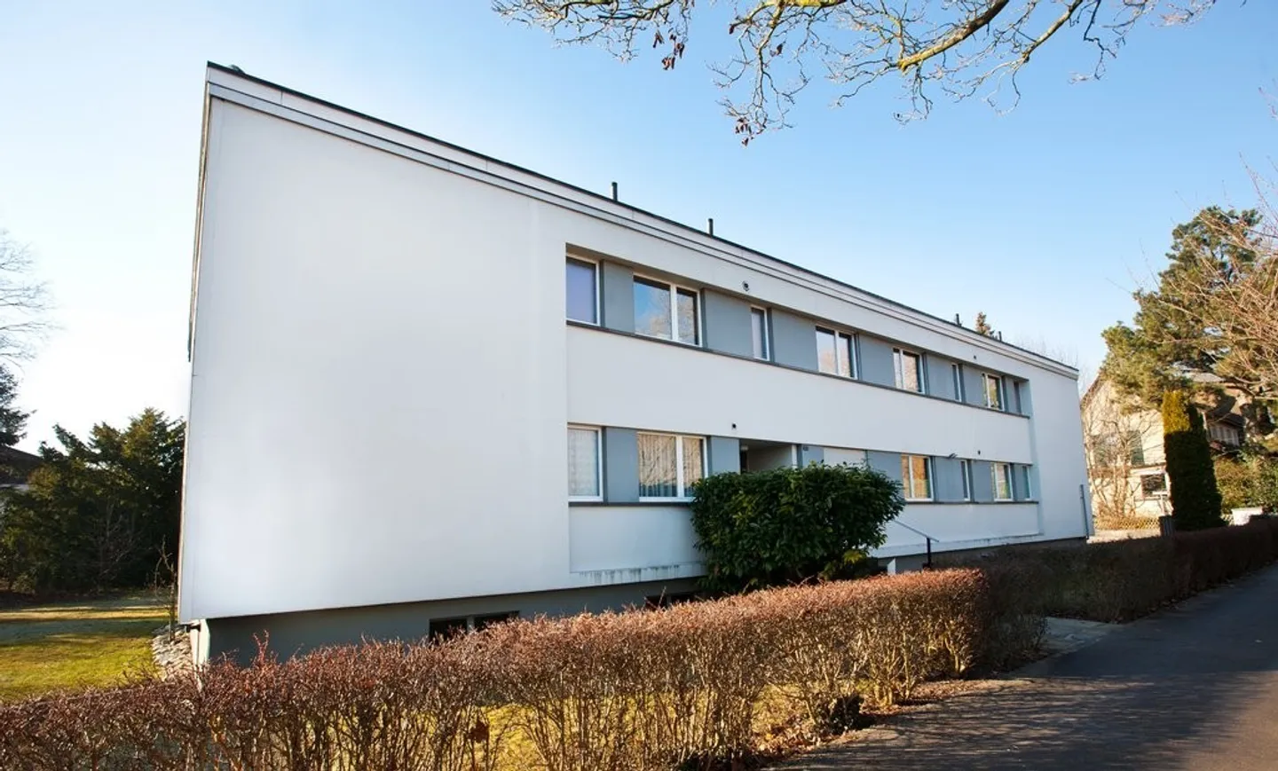 Ihr neues zu Hause direkt am Wasser in Nidau! - Foto 1 von 9