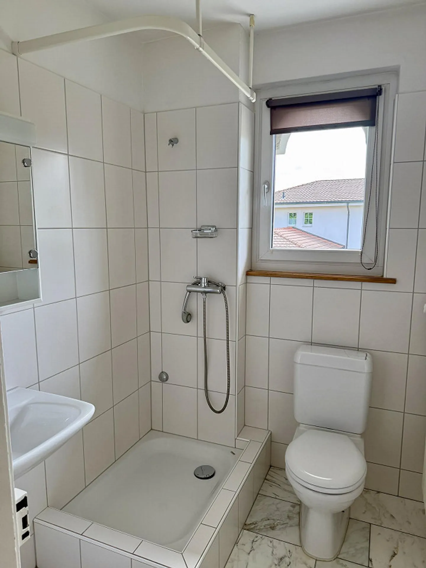 3 1/2 Room Apartment with Terrace - Photo 7 of 11