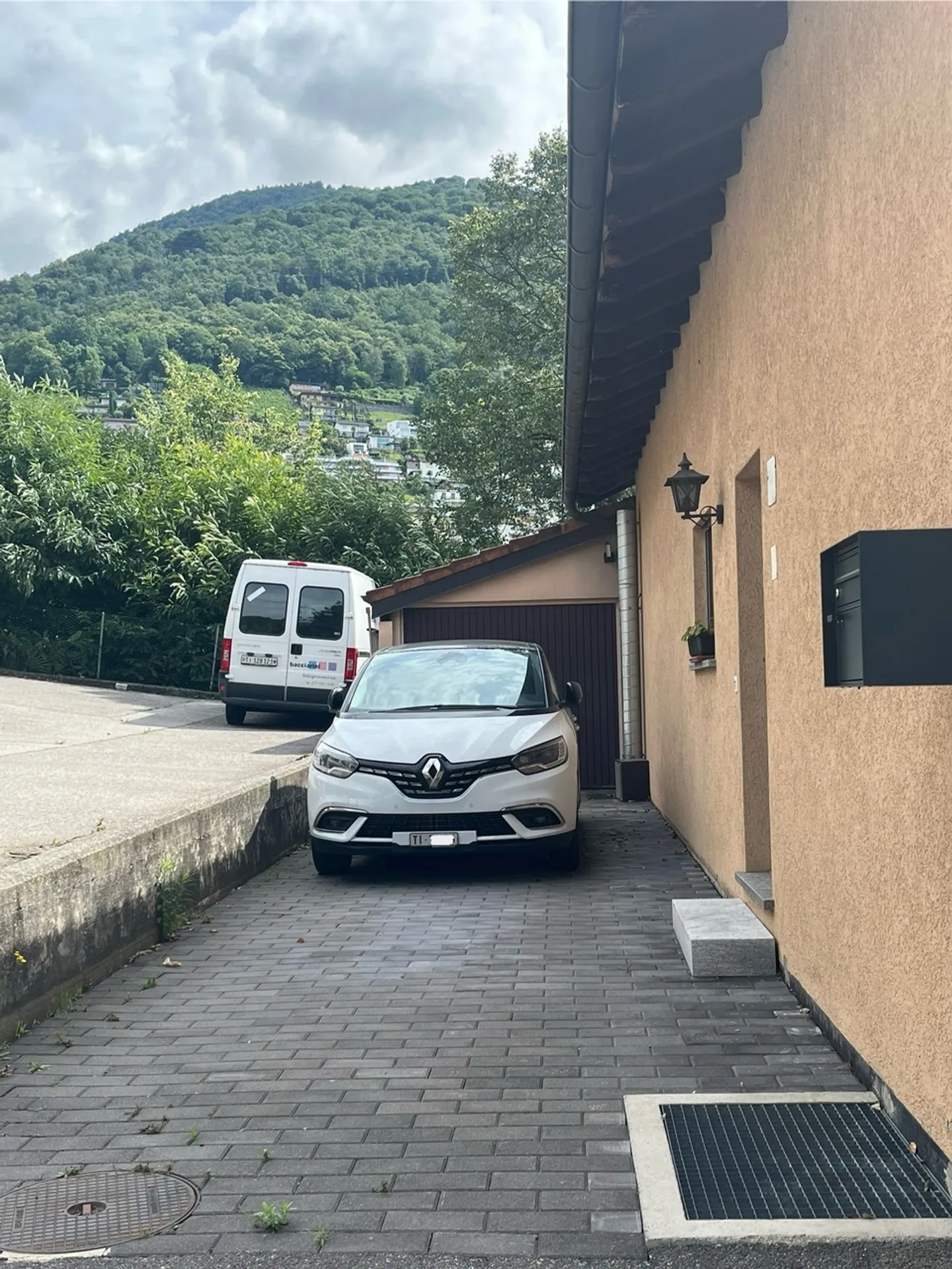 CONTRA DI SOTTO (TENERO) - Schönes Doppelhaus - Foto 22 von 24