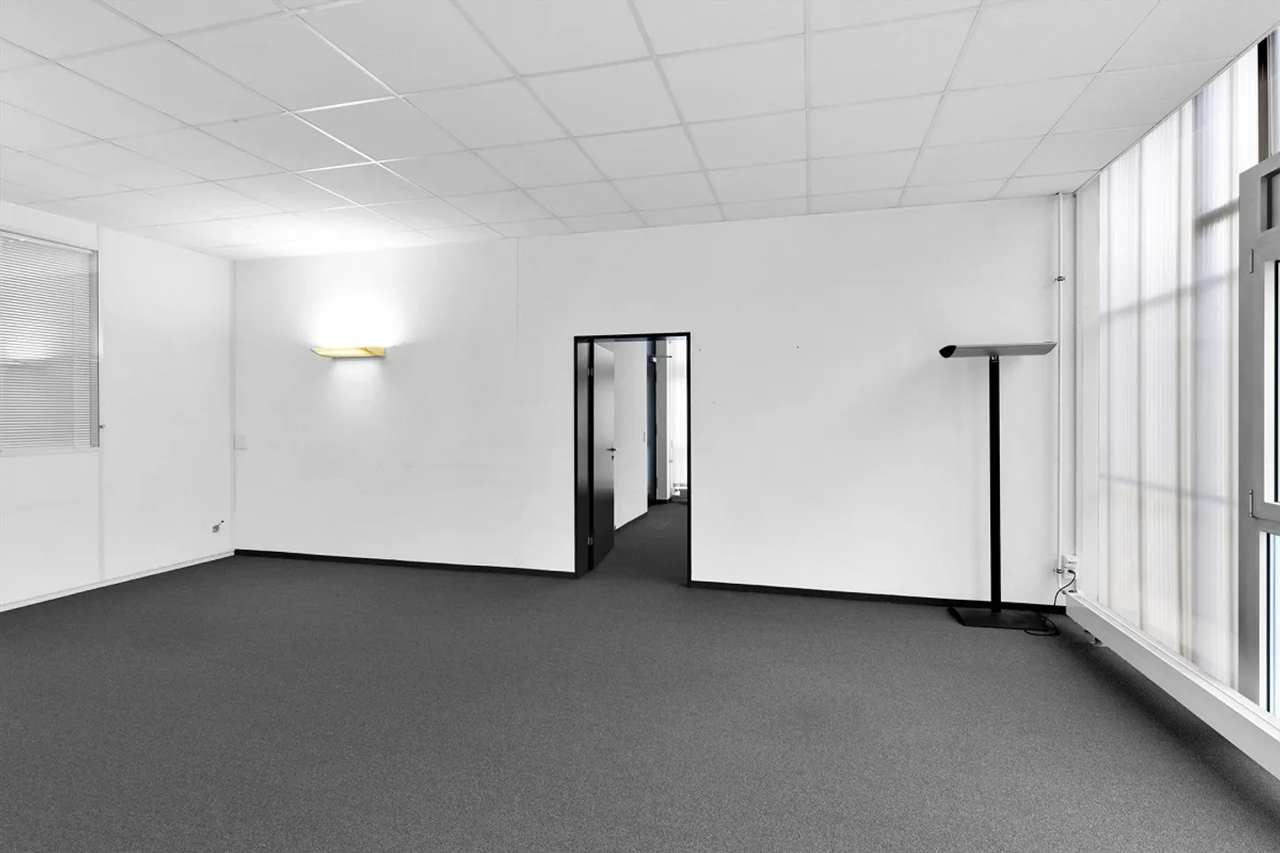 Lukrative Büro, Labor- und Gewerberäume zu mieten - Foto 8 von 13