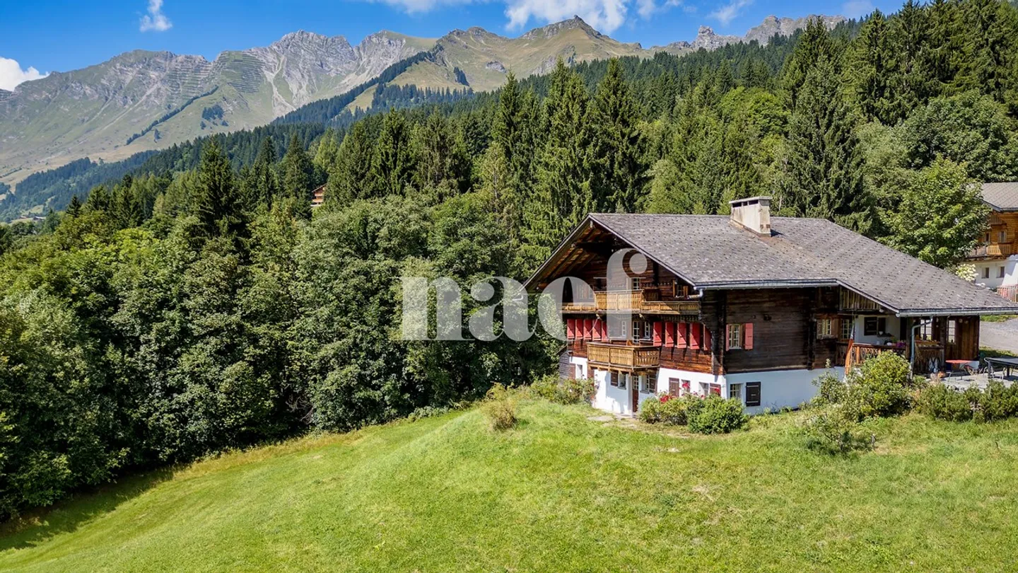 «Wunderschönes Chalet mit Charakter» - Foto 1 von 11