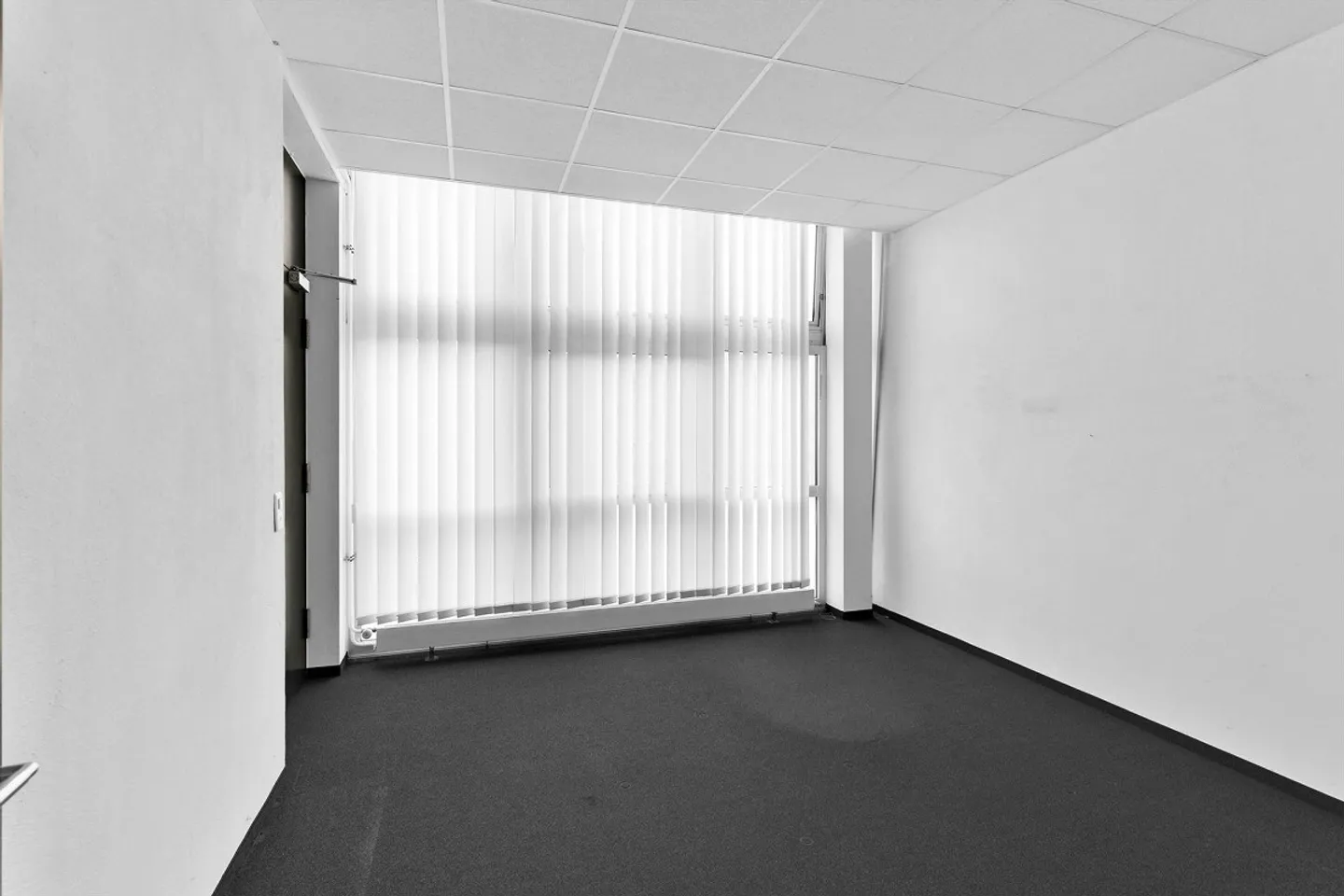 Lukrative Büro, Labor- und Gewerberäume zu mieten - Foto 7 von 13