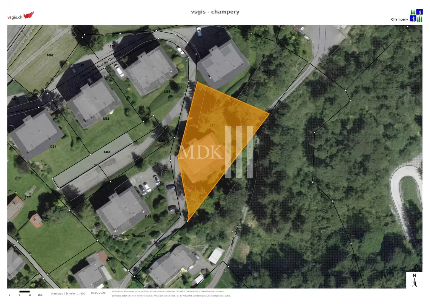 Charming Apartment with Mountain View - Photo 9 of 11