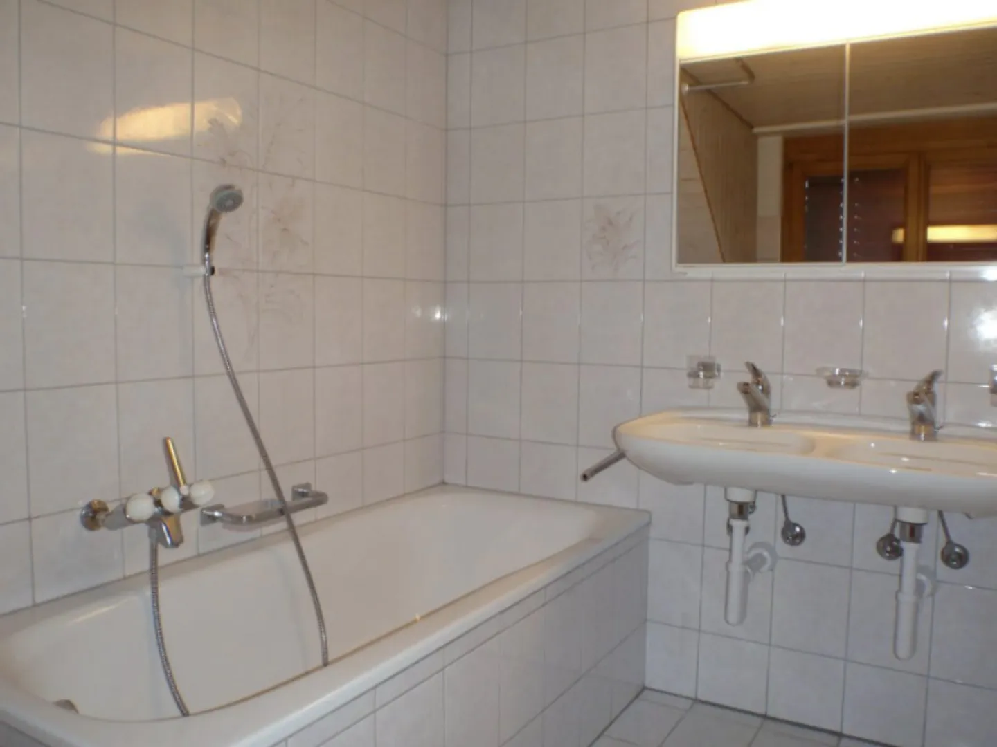 5.5 Zwhg im 2. OG - Foto 11 di 11