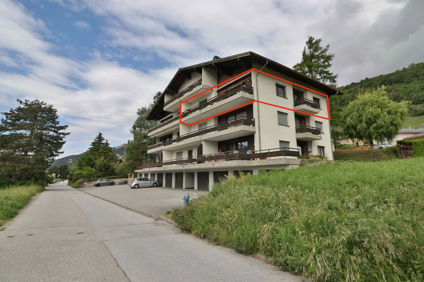 Venthône - Magnificent 146 m2 crossing apartment - Photo 1 of 27