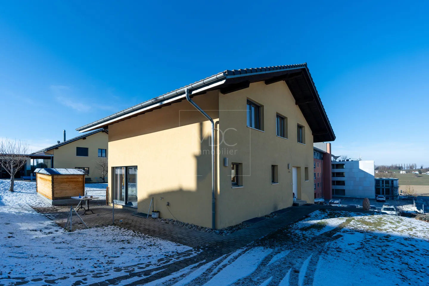 Spacious individual villa with independent studio in Farvagny - Photo 13 of 14