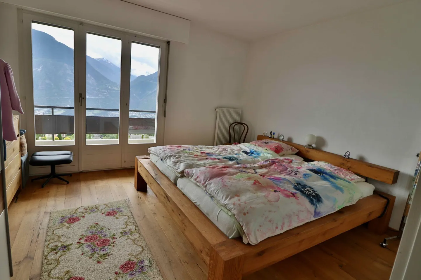 Venthône - Magnificent 146 m2 crossing apartment - Photo 7 of 27