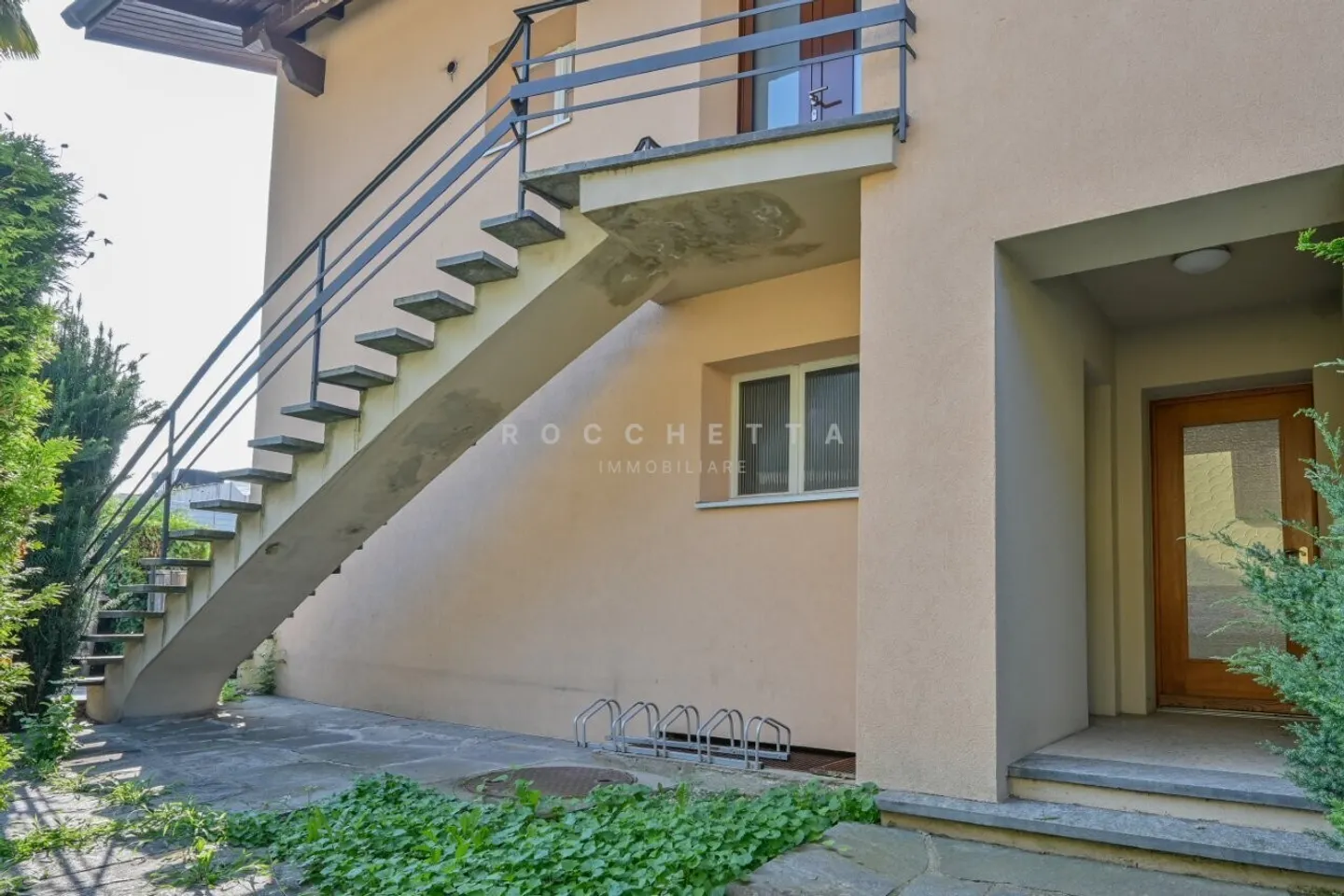 Duplex spazioso con giardino - Foto 15 di 16
