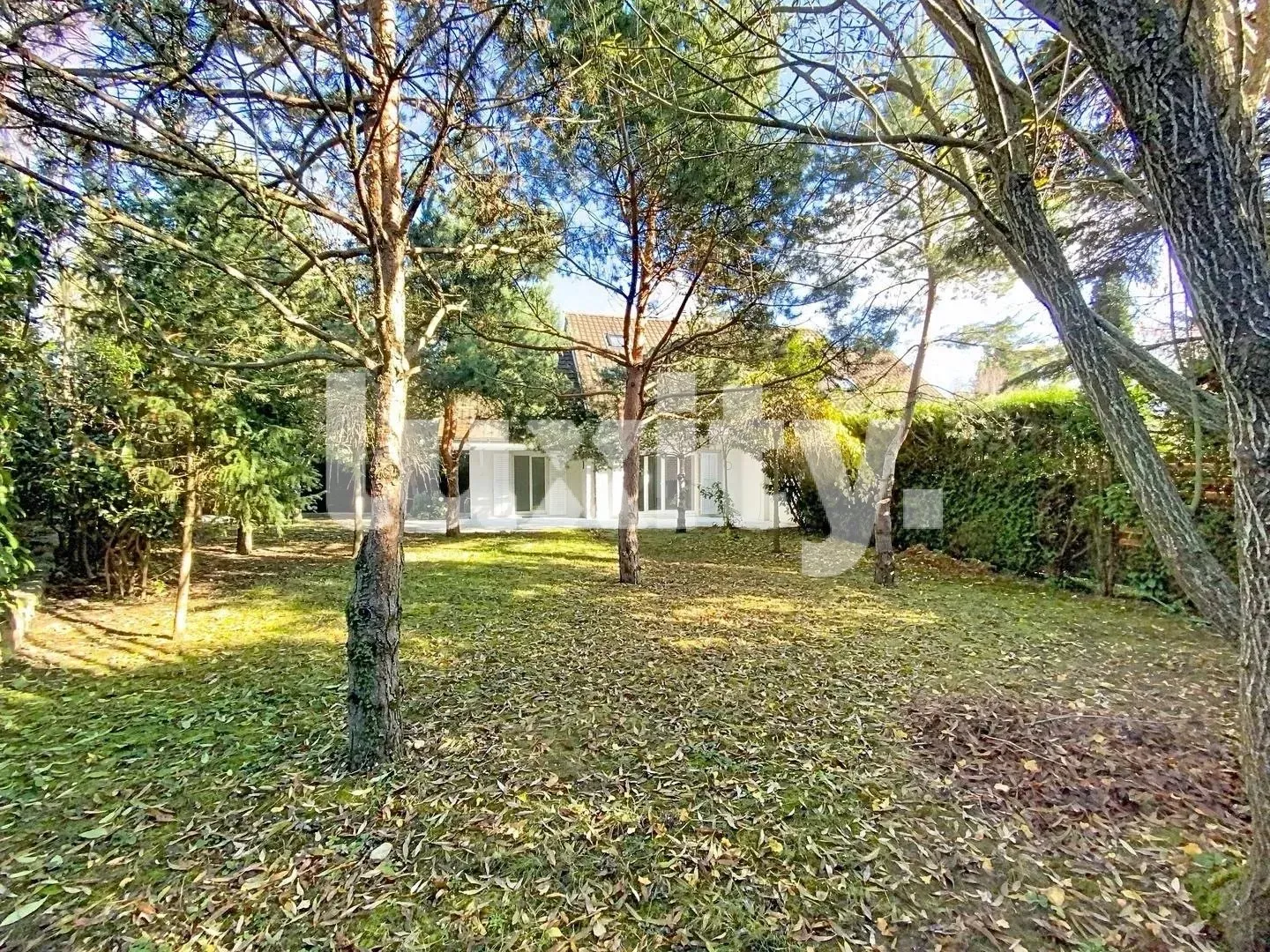 Villa élégante avec grand jardin et studio privé, un havre de paix. - Photo 2 sur 8