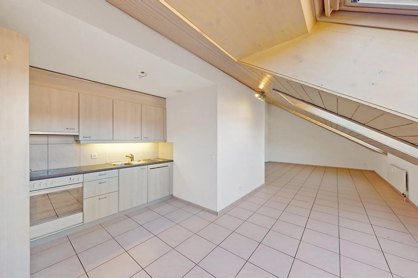 Appartamento 1.5 camere affascinante - Foto 3 di 6