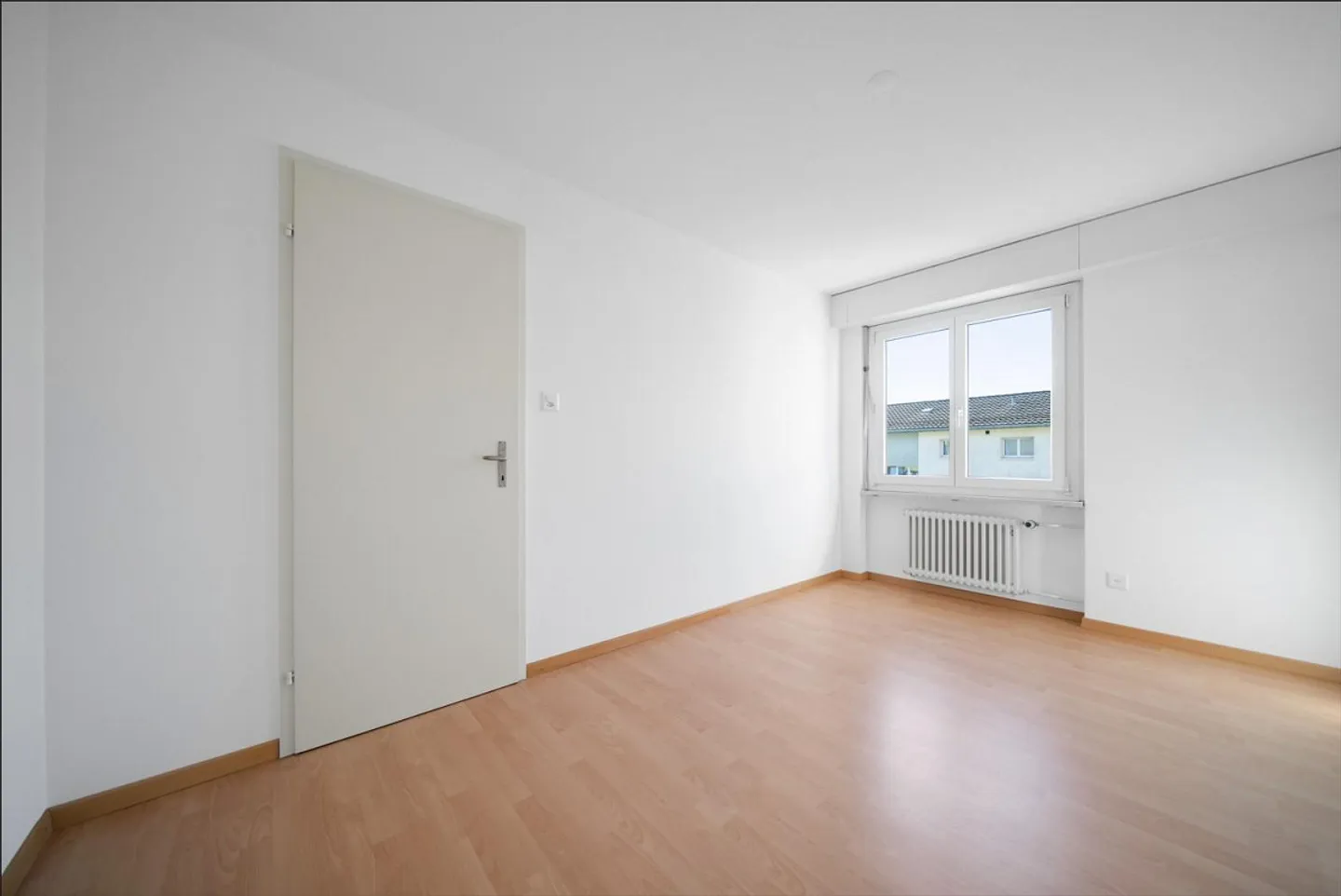 Central, well-kept and affordable – Your new home is waiting - Photo 3 of 9