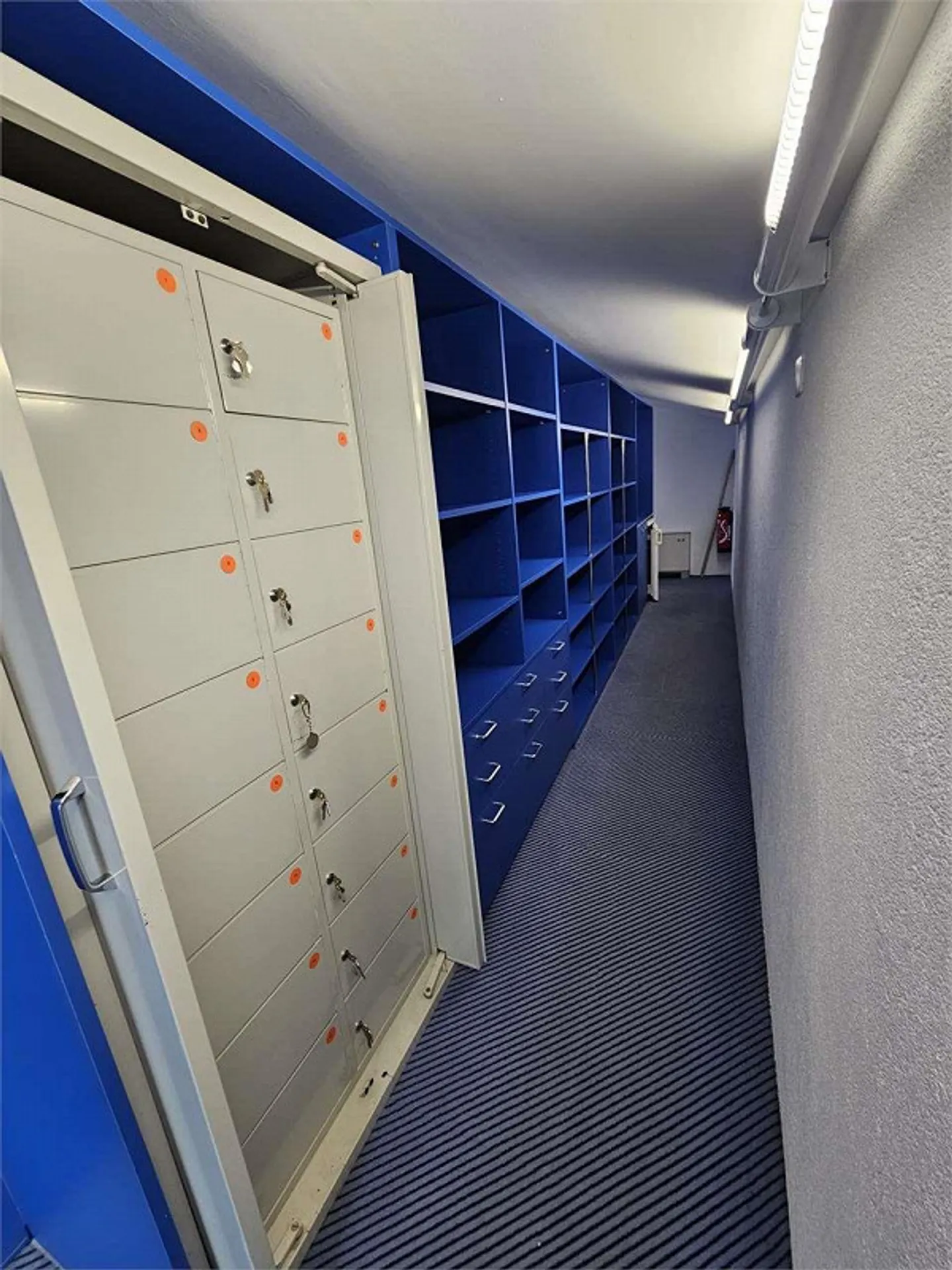 Lugano centre, bureau dernier étage 7.5 pièces - Photo 7 sur 13