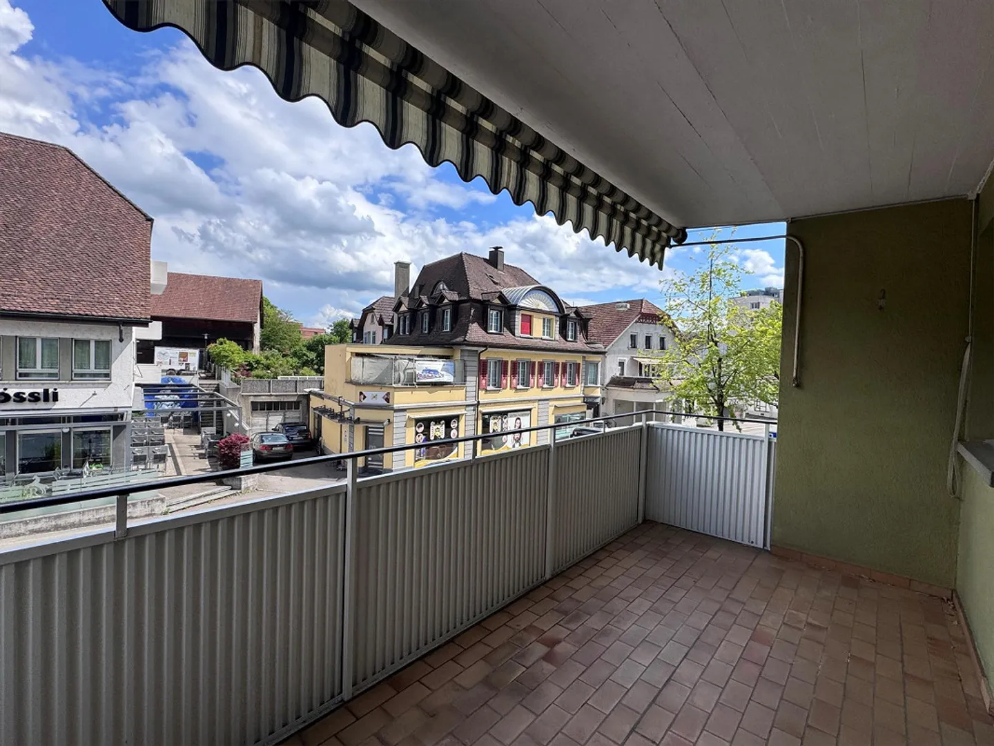 Bureau / Locaux de Pratique au Centre de Wohlen - Photo 1 sur 7