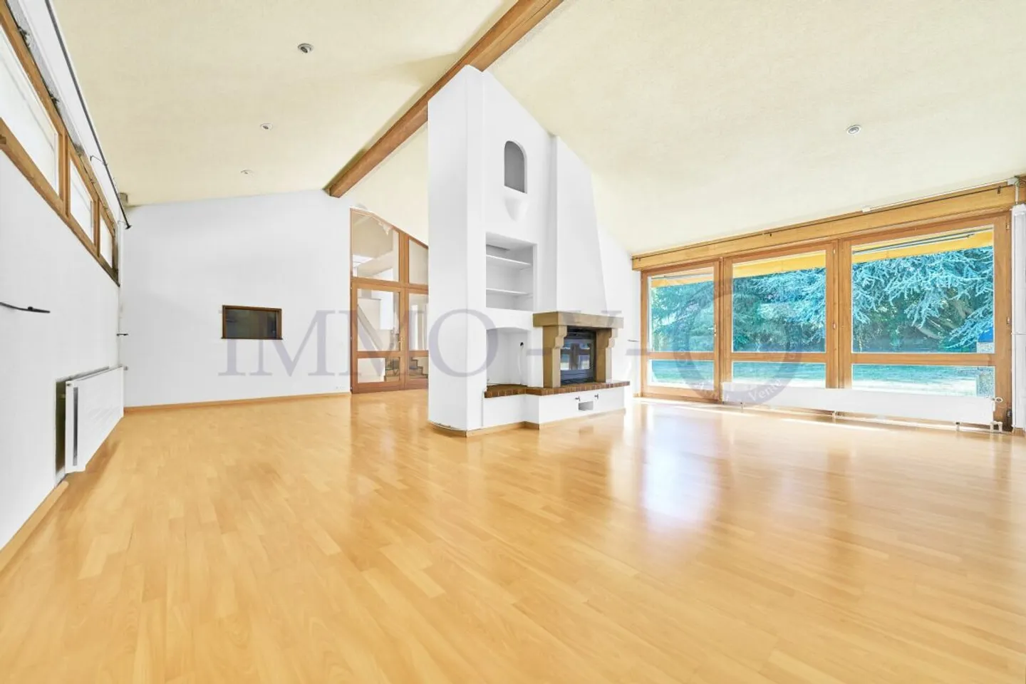 Villa for rent - Photo 3 of 13