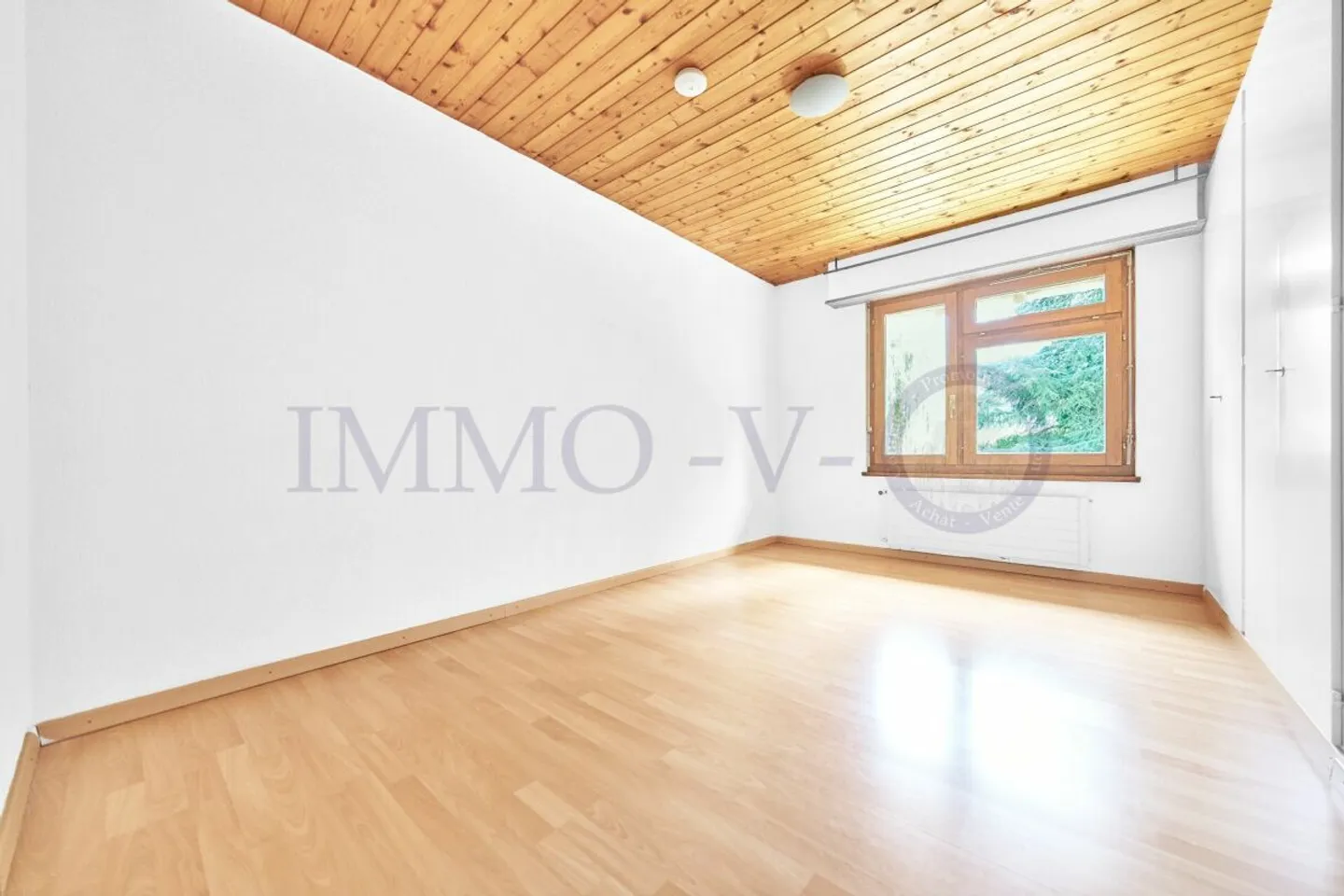Villa for rent - Photo 9 of 13