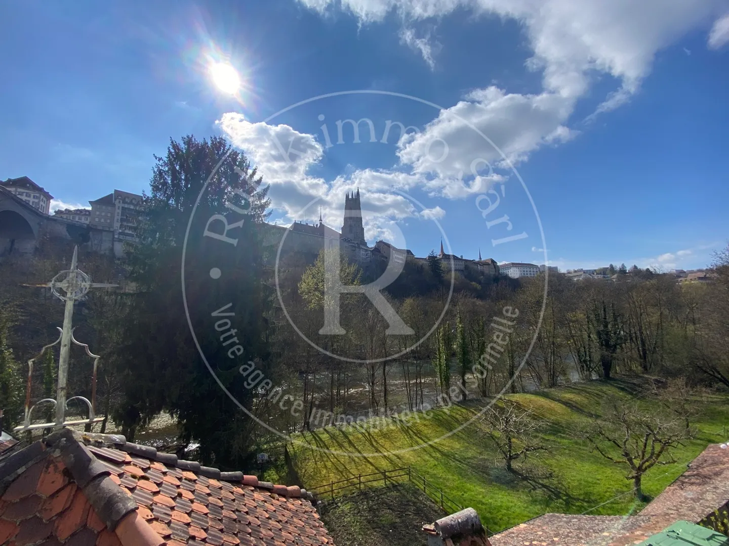 Charmantes Stadthaus nur wenige Schritte von der Sarine entfernt - Foto 3 von 4