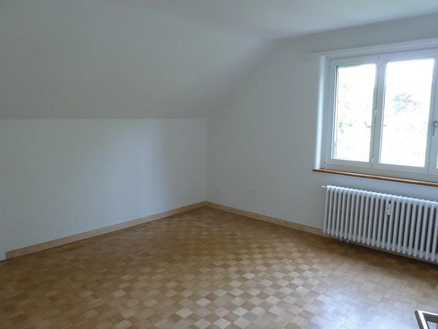 Appartement 4 pièces sous les combles, recherche nouveau locataire - Photo 3 sur 16