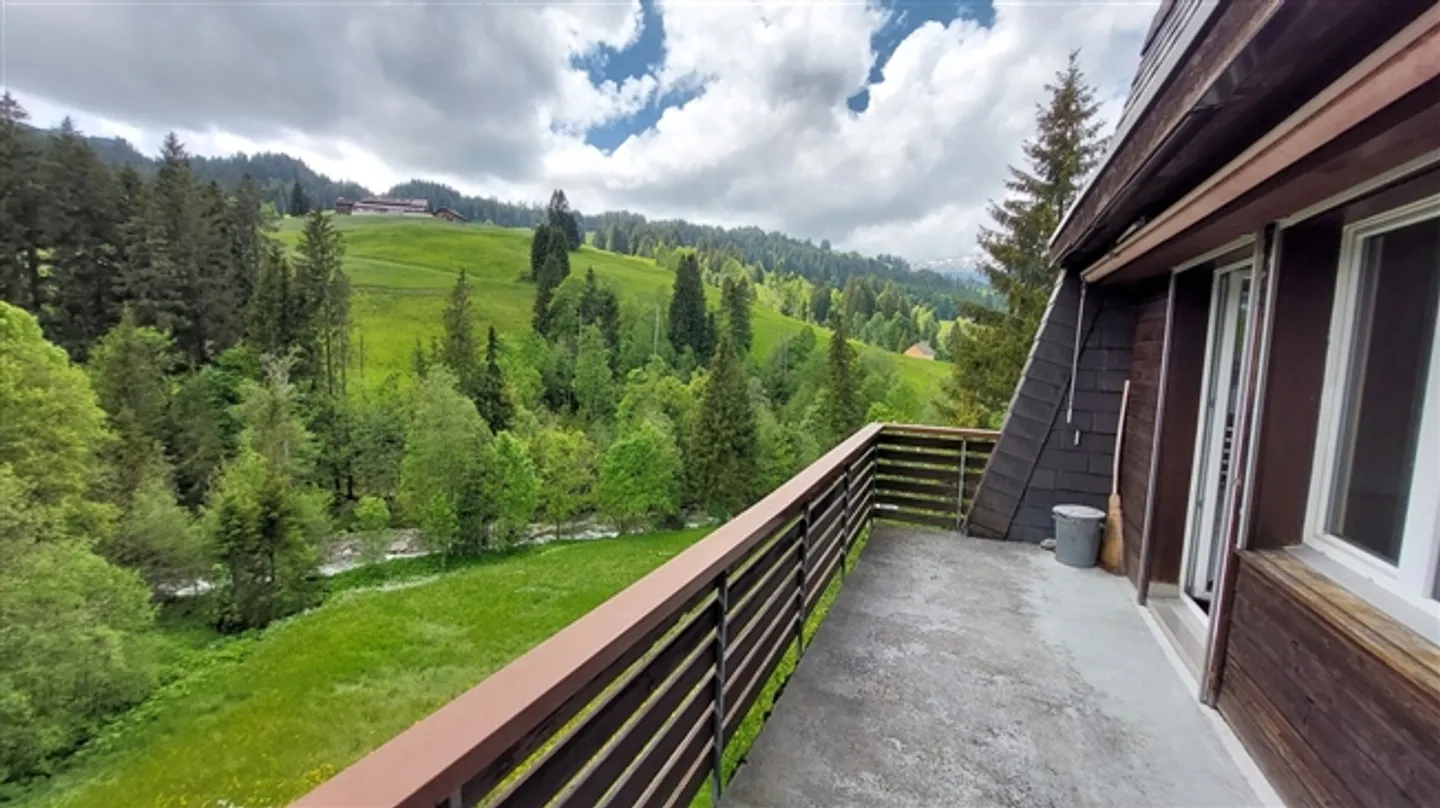 Appartement de vacances attrayant de 5,5 pièces avec caractère de maison individuelle - Photo 12 sur 15