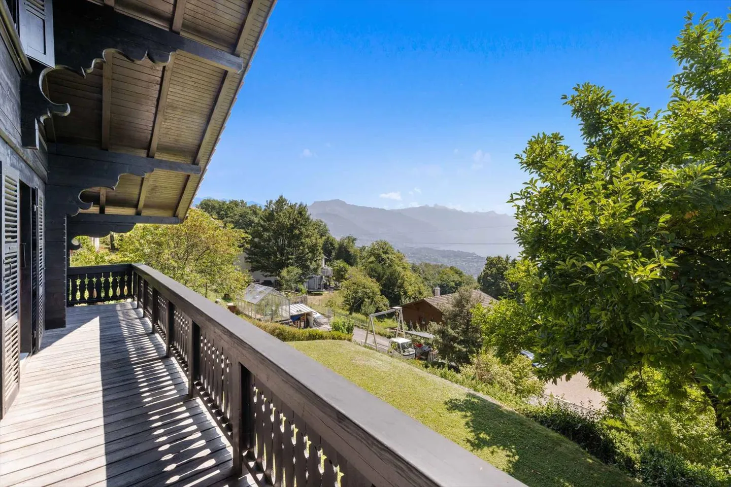 Exclusif ! Charmant Chalet avec Vue Panoramique - Photo 4 sur 13