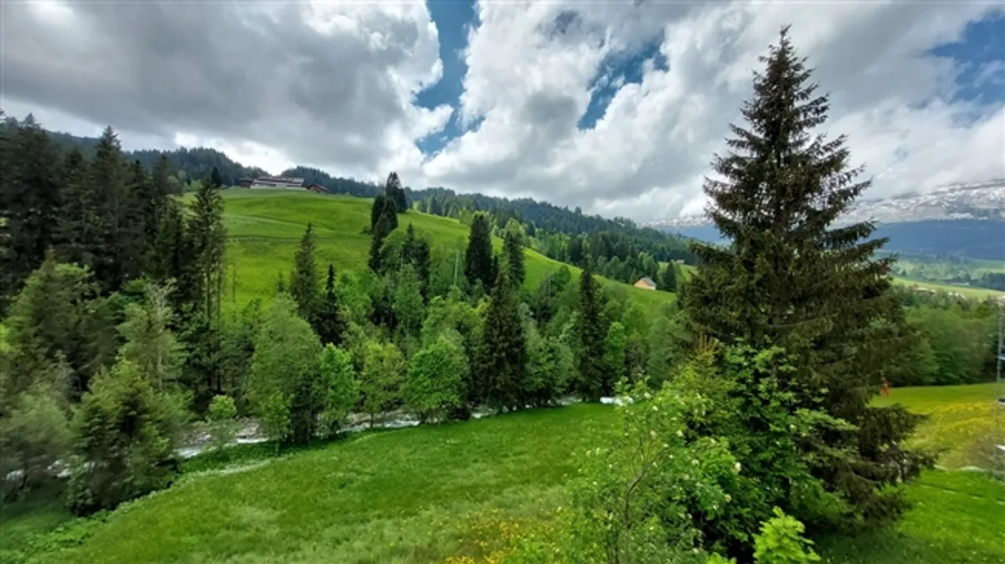 Appartement de vacances attrayant de 5,5 pièces avec caractère de maison individuelle - Photo 13 sur 15