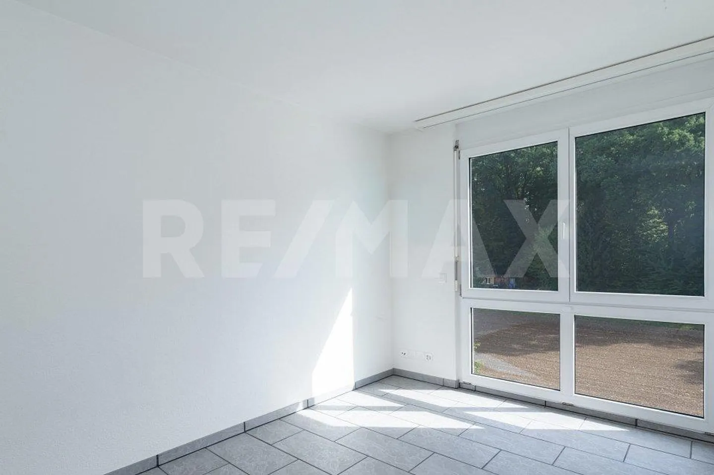 Appartement terrasse exclusif avec espace extérieur panoramique et confort de vie maximal - Photo 6 sur 13