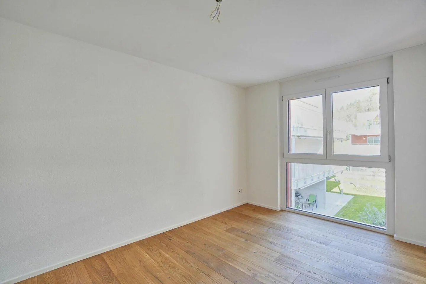 Modernes Wohnen in ruhigem Wohnquartier mit Sitzplatz - Foto 7 von 13