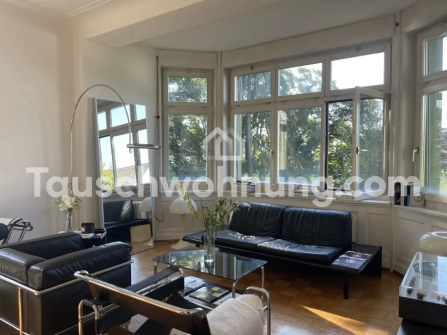 Bright old-style apartment with a view over the city - Photo 1 of 5