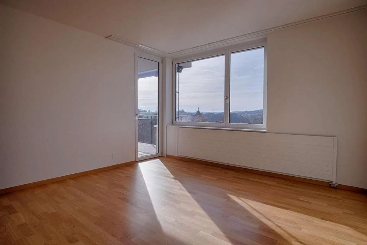Moderne Wohnung mit Munotblick - Foto 6 von 8