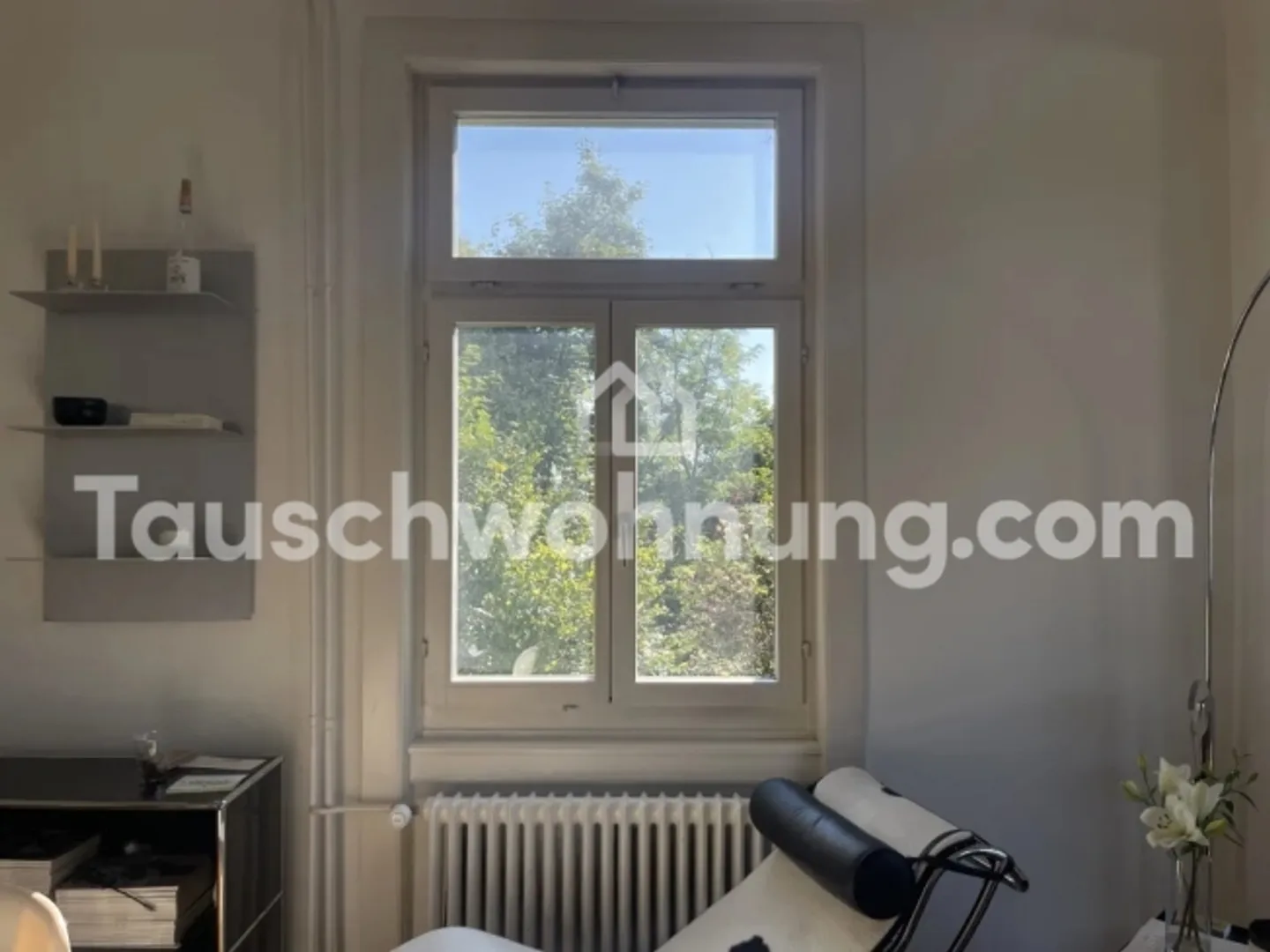 Bright old-style apartment with a view over the city - Photo 4 of 5