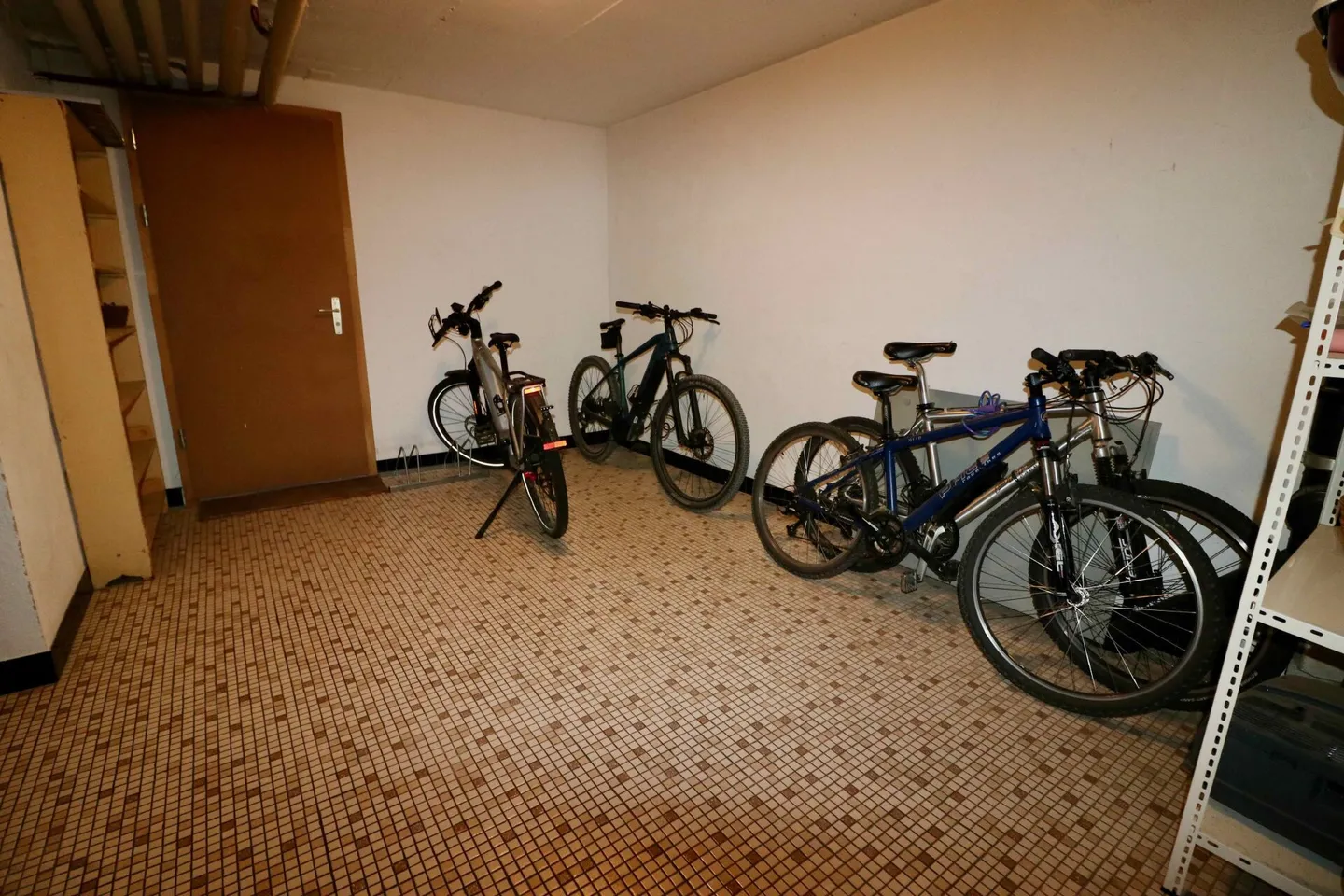 Venthône - Magnificent 146 m2 crossing apartment - Photo 20 of 27