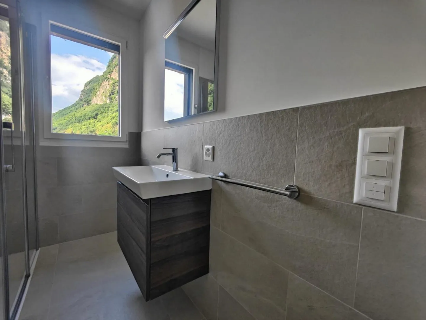 🌟 Nuovo appartamento 2.5 locali in affitto – Mendrisio - 3° piano - Foto 9 di 10