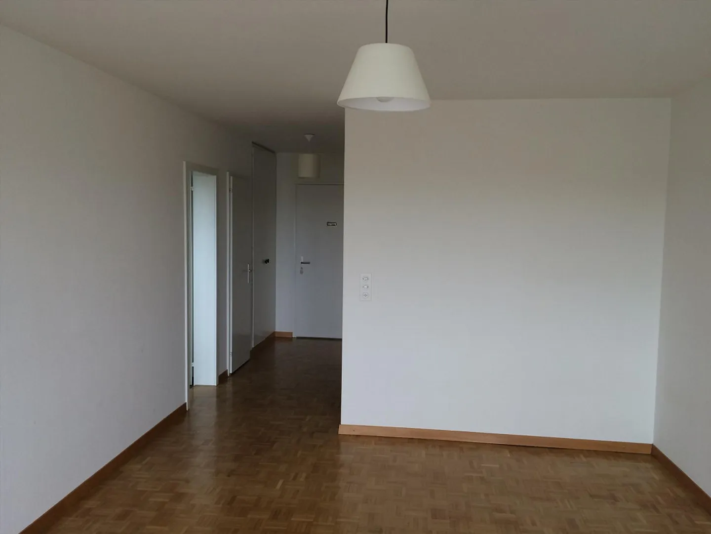 Appartement dans un emplacement central à Zurich vous attend! - Photo 3 sur 5