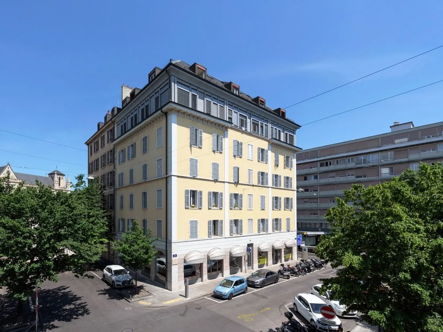 Coutance - Apartment with Charm near the Train Station - Photo 1 of 7