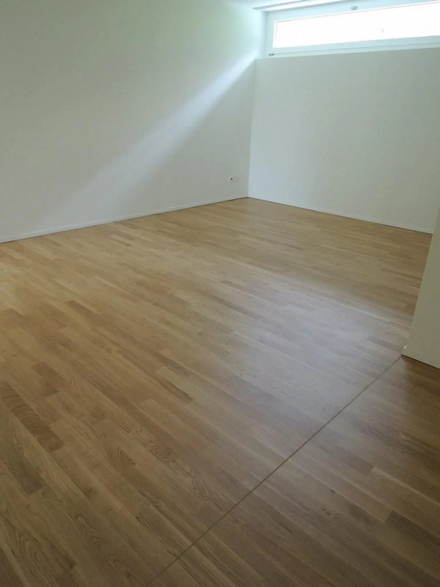 Modern apartment with charm in Männedorf from 01.05.2026 - Photo 4 of 7