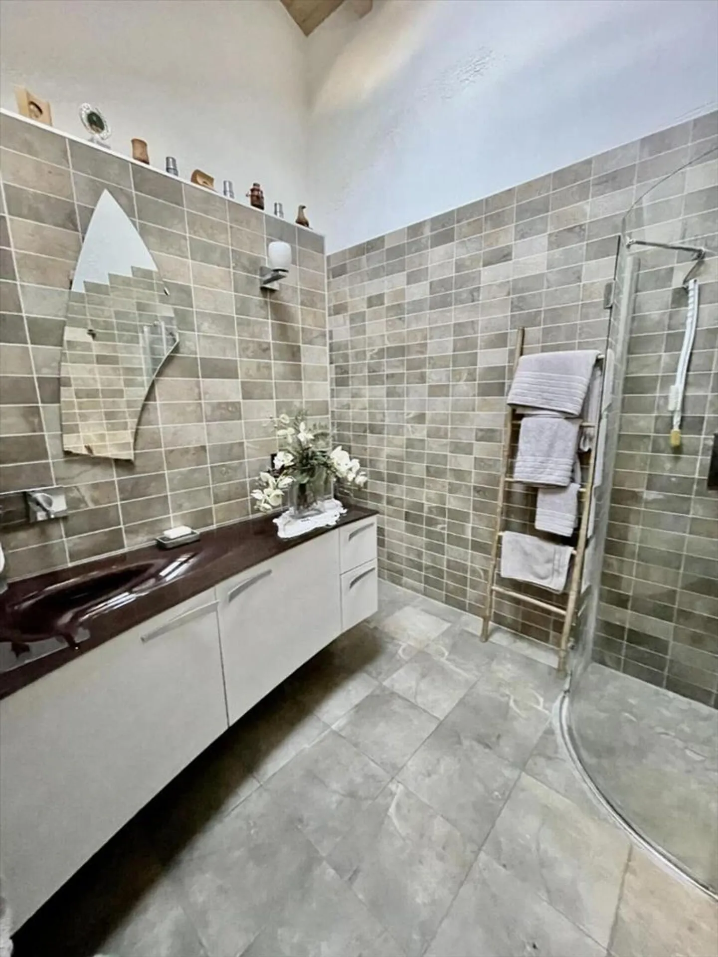 Villa 5 camere - Foto 12 di 13