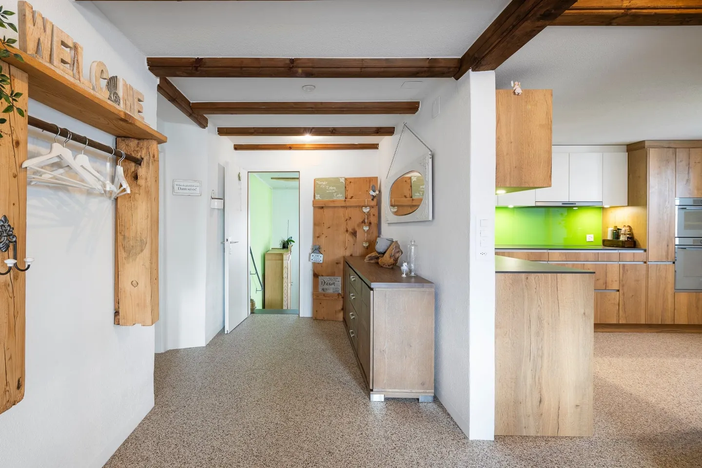 Charming Family Home with Garden - Photo 8 of 13
