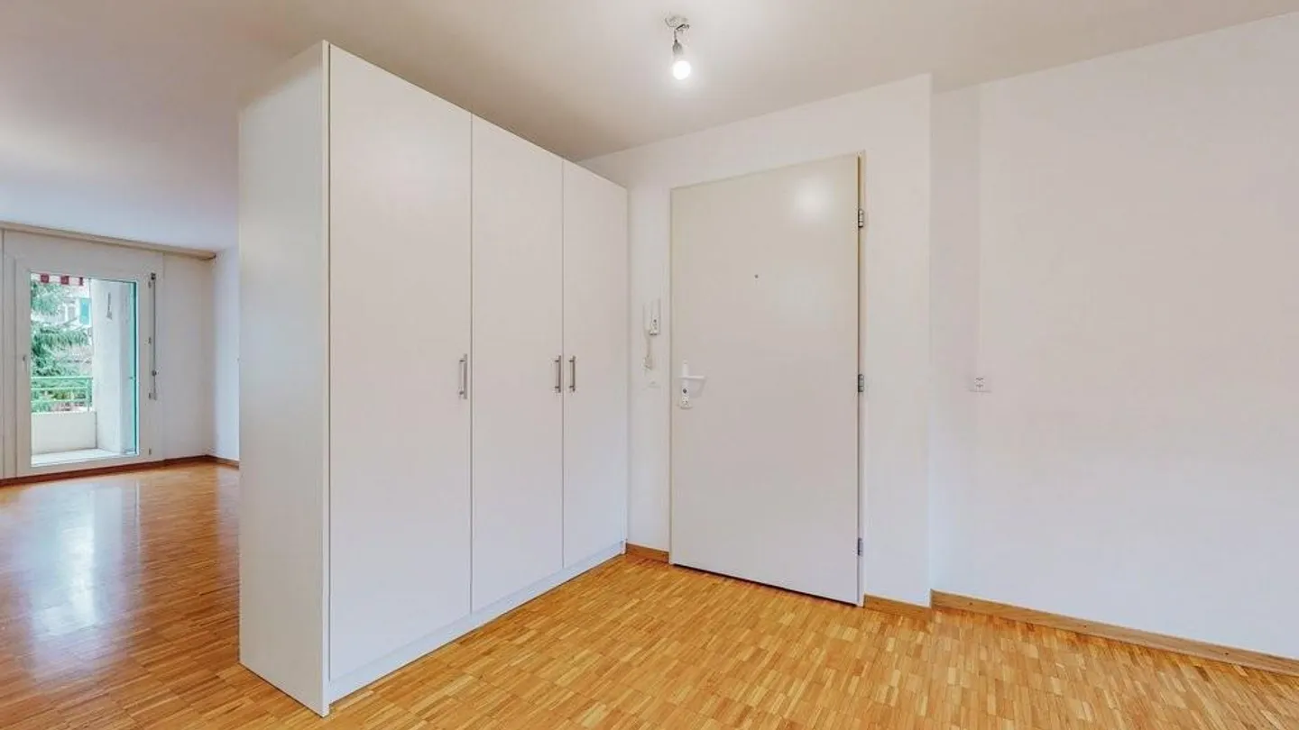 Ihr neues Zuhause erleichtert alle Ihre Reisen - Foto 3 von 11