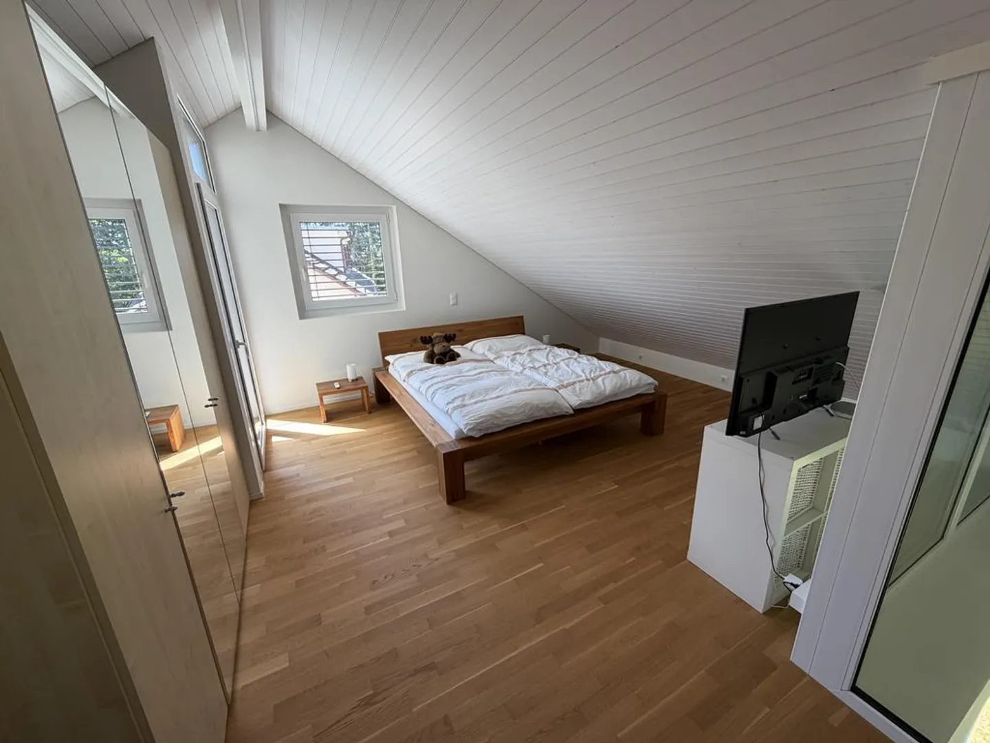 Appartement en duplex de 5,5 pièces baigné de lumière - Photo 10 sur 12