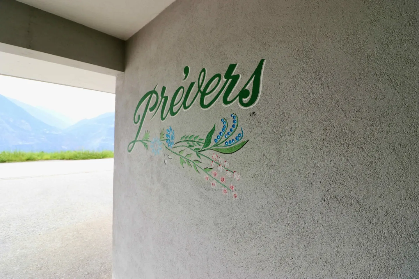 Venthône - Magnificent 146 m2 crossing apartment - Photo 23 of 27