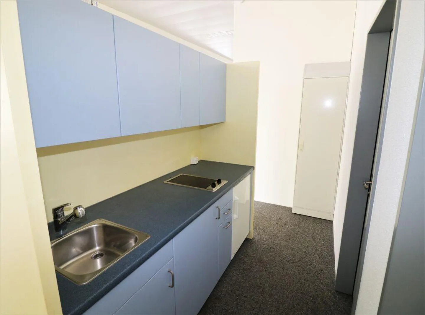 Espaces commerciaux inondés de lumière - Espace pour votre vision ! - Photo 8 sur 12