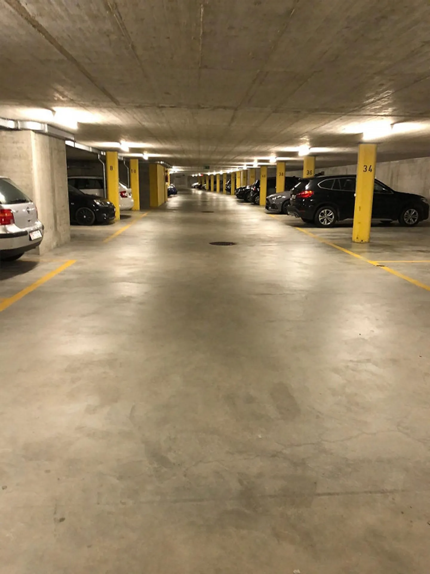 Posto auto in affitto - Foto 3 di 4