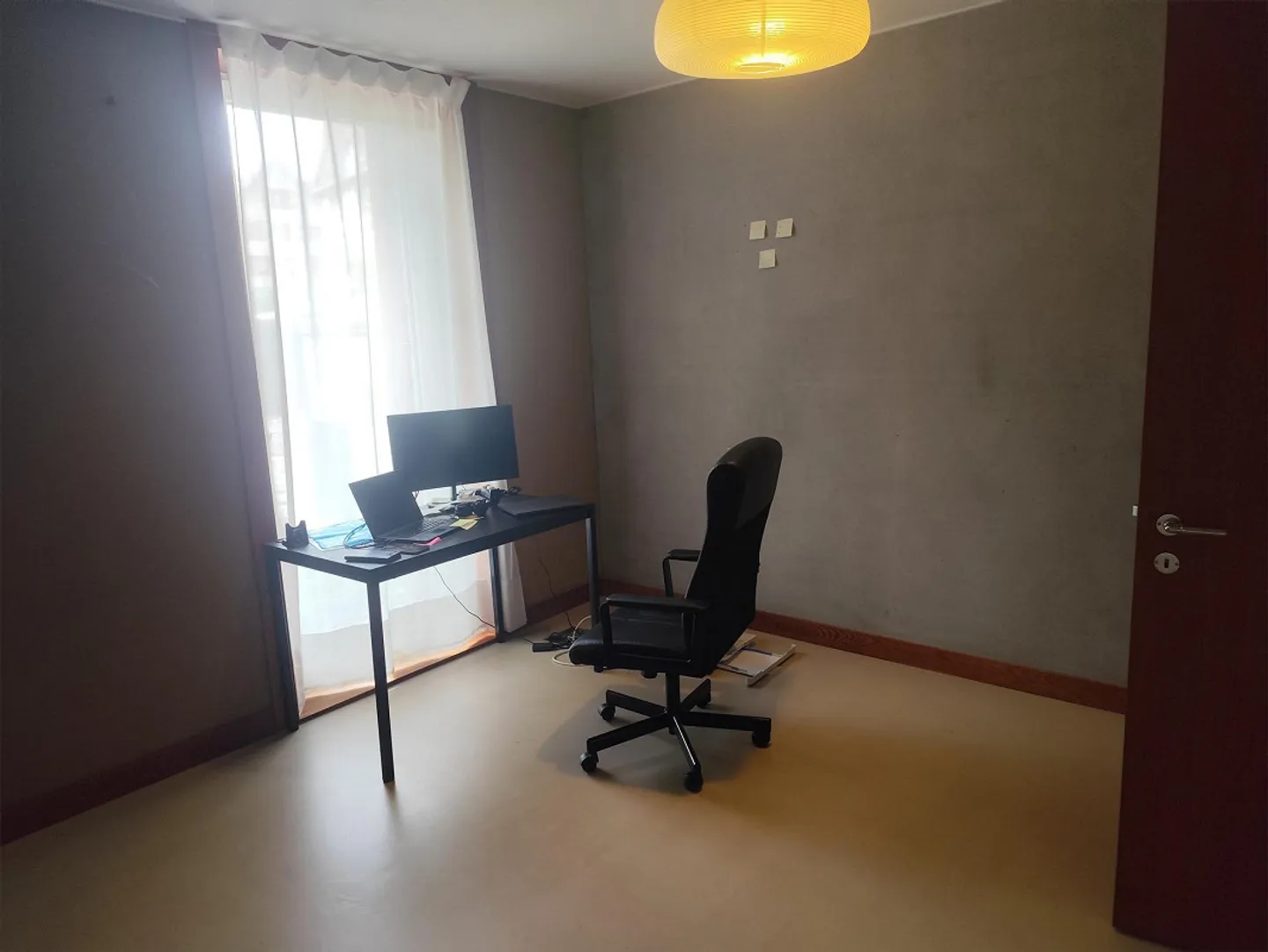 Appartamento al piano terra completamente arredato di 3,5 locali a Märstetten per 1 anno - Foto 5 di 9