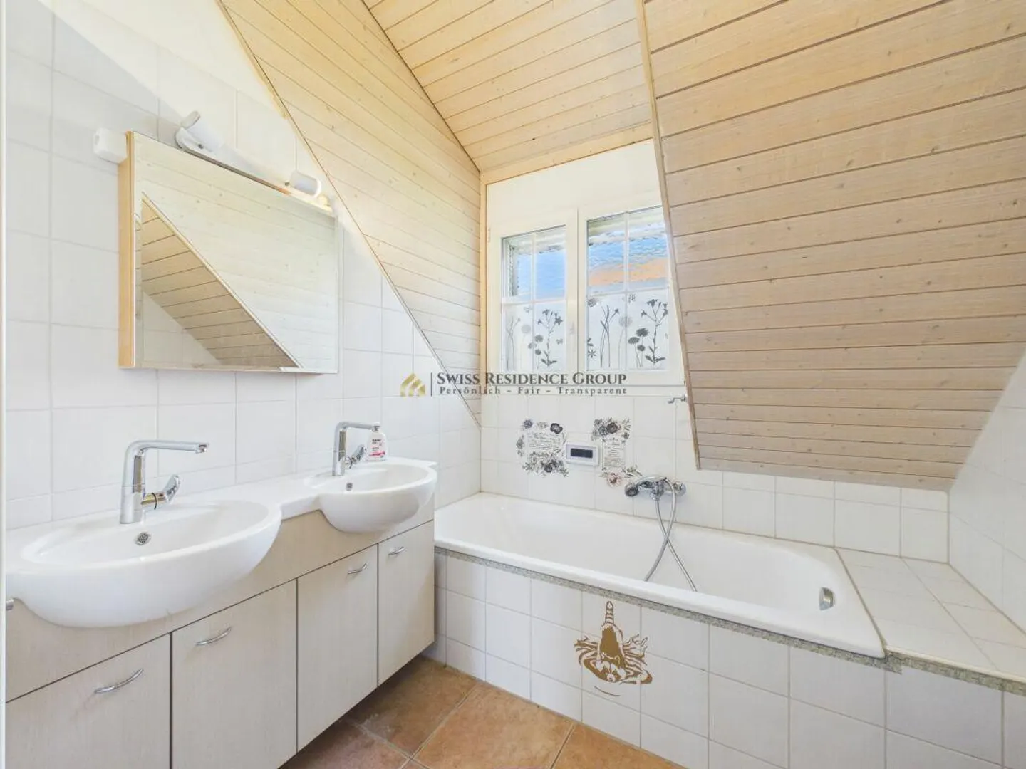 Une maison avec caractère - 5.5 pièces, piscine, four à pizza et beaucoup de qualité de vie - Photo 10 sur 15