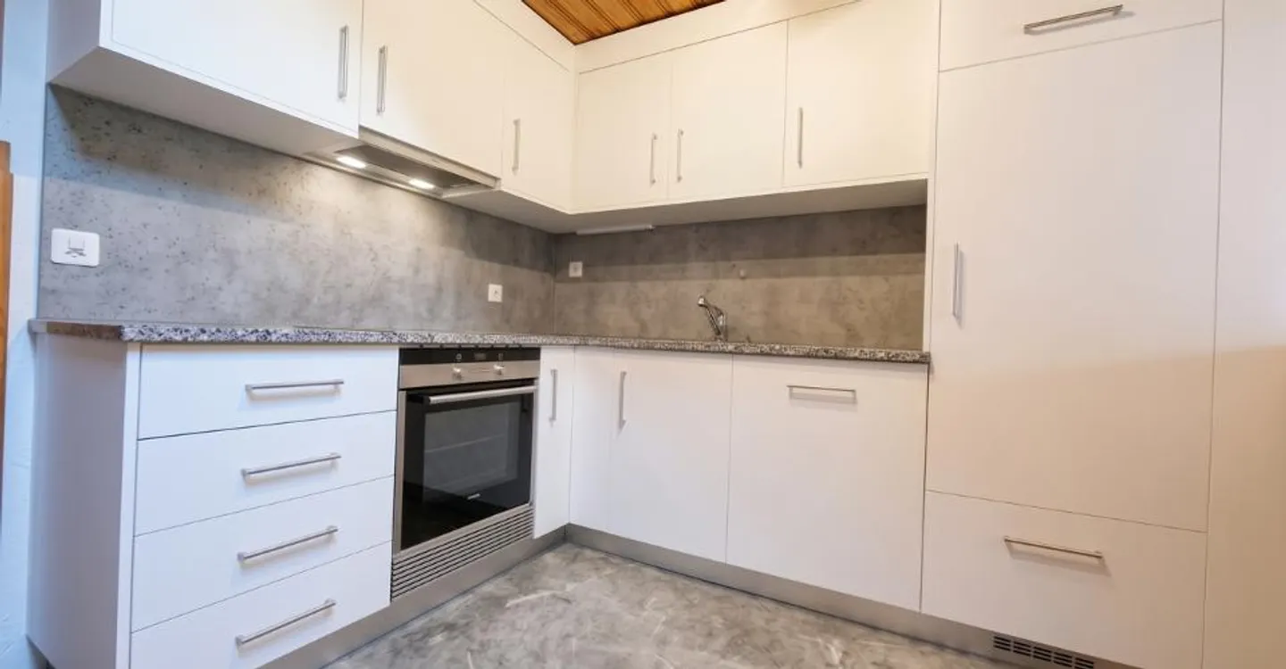 Appartement Charmant avec Vue Imprenable - Photo 5 sur 7