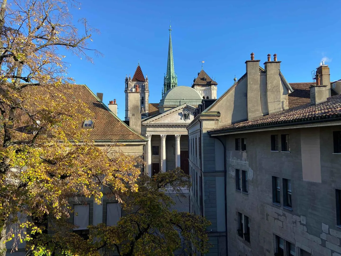 Appartement 6 pièces - Photo 1 sur 10