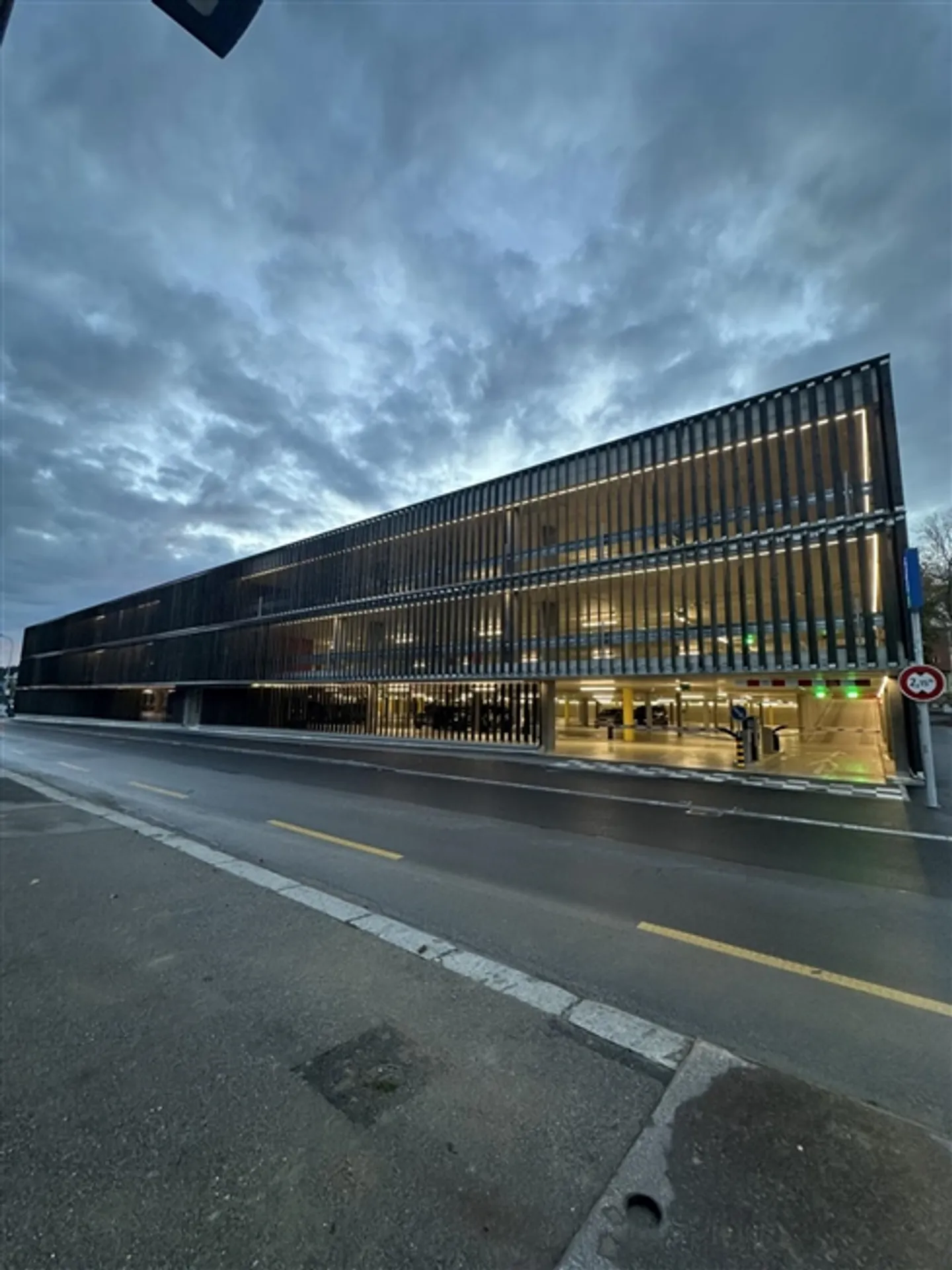 La Ronde Parking Lot - Photo 1 of 4