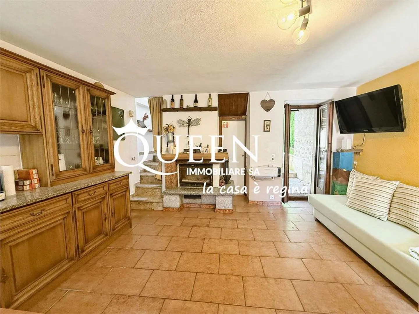 Bogno: casa in vendita con vista aperta - Foto 2 di 13